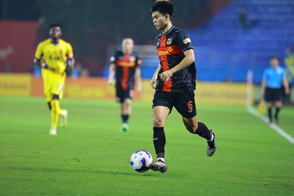 Dấu mốc lượt đi và thước đo của các tuyển thủ U23 Việt Nam - Ảnh 2.