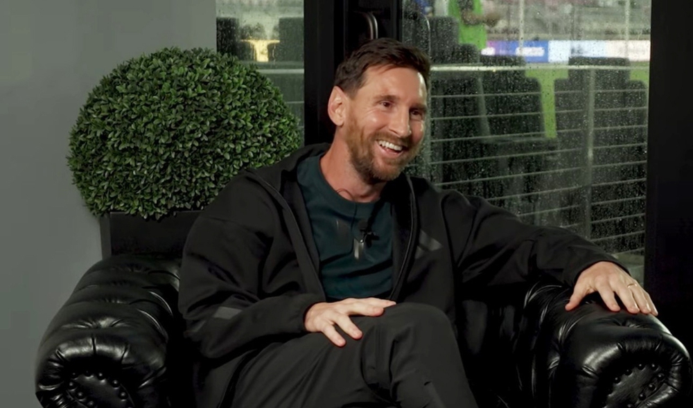 Lionel Messi tiết lộ con người ngoài sân cỏ: 'Tôi kỳ quặc và thích ở một mình' - Ảnh 1. Lionel Messi tiết lộ con người ngoài sân cỏ: 'Tôi kỳ quặc và thích ở một mình' - Ảnh 1.