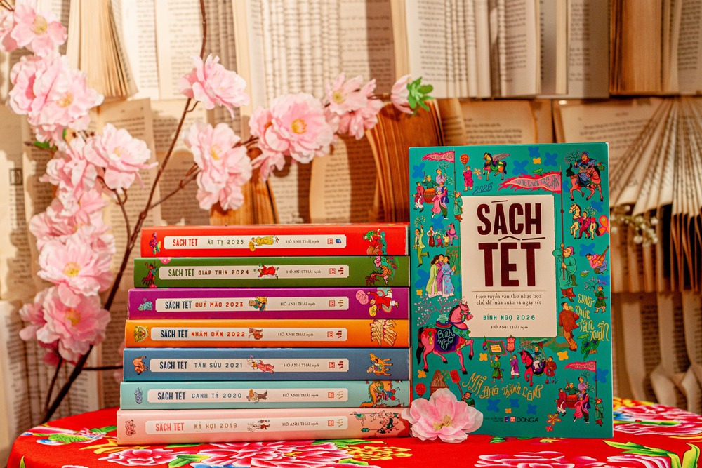 Sách Tết - gọi thức mùa xuân - Ảnh 1. Sách Tết - gọi thức mùa xuân - Ảnh 1.