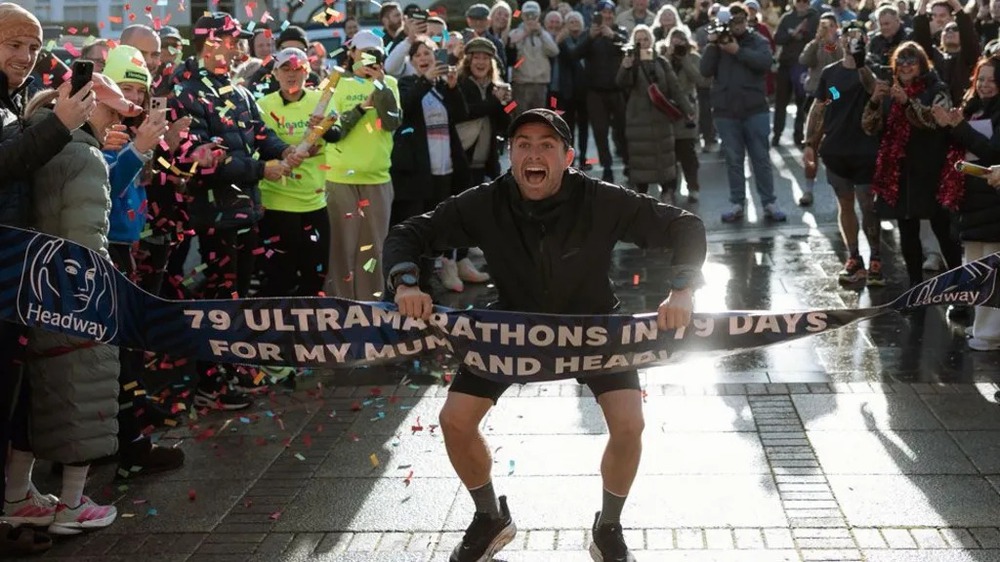 Sam King, từ một game thủ trầm cảm, sống khép kín, trở thành một vận động viên chạy bộ kỷ luật, có mục tiêu rõ ràng. Anh xác lập kỷ lục Guinness thế giới cho danh hiệu “Nam VĐV chạy ultramarathon liên tiếp nhiều ngày nhất”, vượt xa kỷ lục cũ là 60 ngày