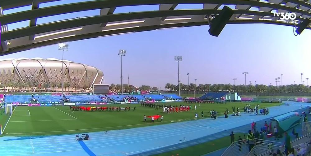 Sự thật về việc U23 Việt Nam đá sân phụ khi thắng tuyển trẻ Jordan, Real và Barcelona thi đấu sân chính - Ảnh 1. Sự thật về việc U23 Việt Nam đá sân phụ khi thắng tuyển trẻ Jordan, Real và Barcelona thi đấu sân chính - Ảnh 1.