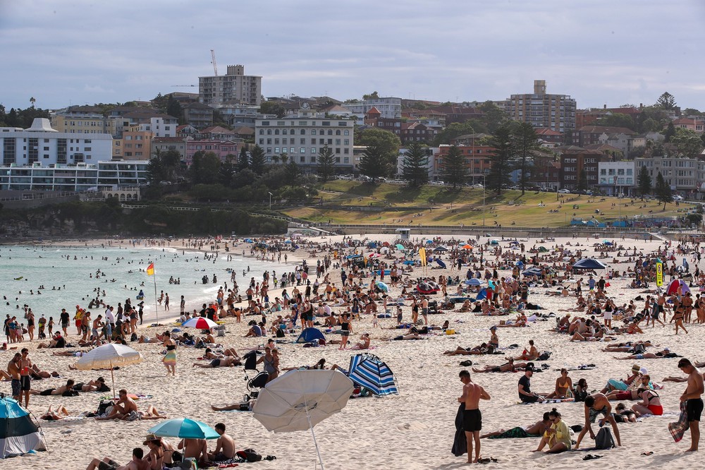 Australia hứng chịu đợt nắng nóng khắc nghiệt nhất trong nhiều năm - Ảnh 1.