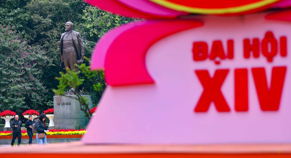 Thủ đô rợp bóng cờ hoa chào mừng Đại hội XIV của Đảng - Ảnh 18.