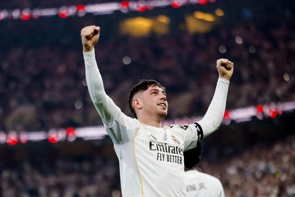 Siêu phẩm Valverde đưa Real Madrid gặp Barcelona chung kết Siêu cúp Tây Ban Nha - Ảnh 1.