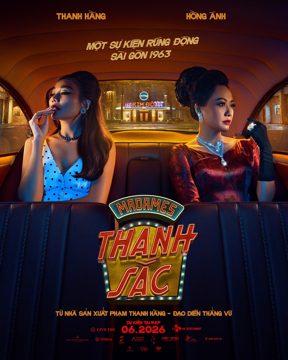 “Madames Thanh Sắc” tung poster: Thanh Hằng và Hồng Ánh ở hai chiến tuyến - Ảnh 1.