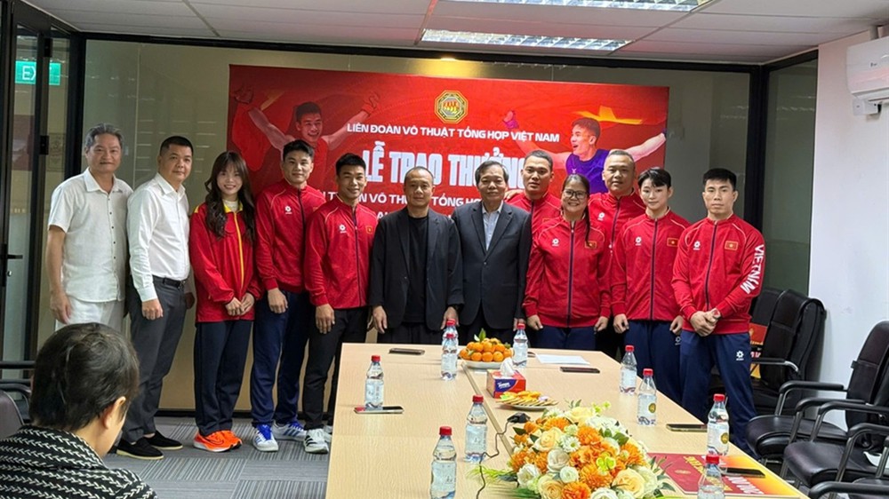 Nguyễn Trần Duy Nhất sắm vai trò mới ở đội tuyển võ thuật tổng hợp Việt Nam tại giải châu Á 2026 - Ảnh 2. Nguyễn Trần Duy Nhất sắm vai trò mới ở đội tuyển võ thuật tổng hợp Việt Nam tại giải châu Á 2026 - Ảnh 2.