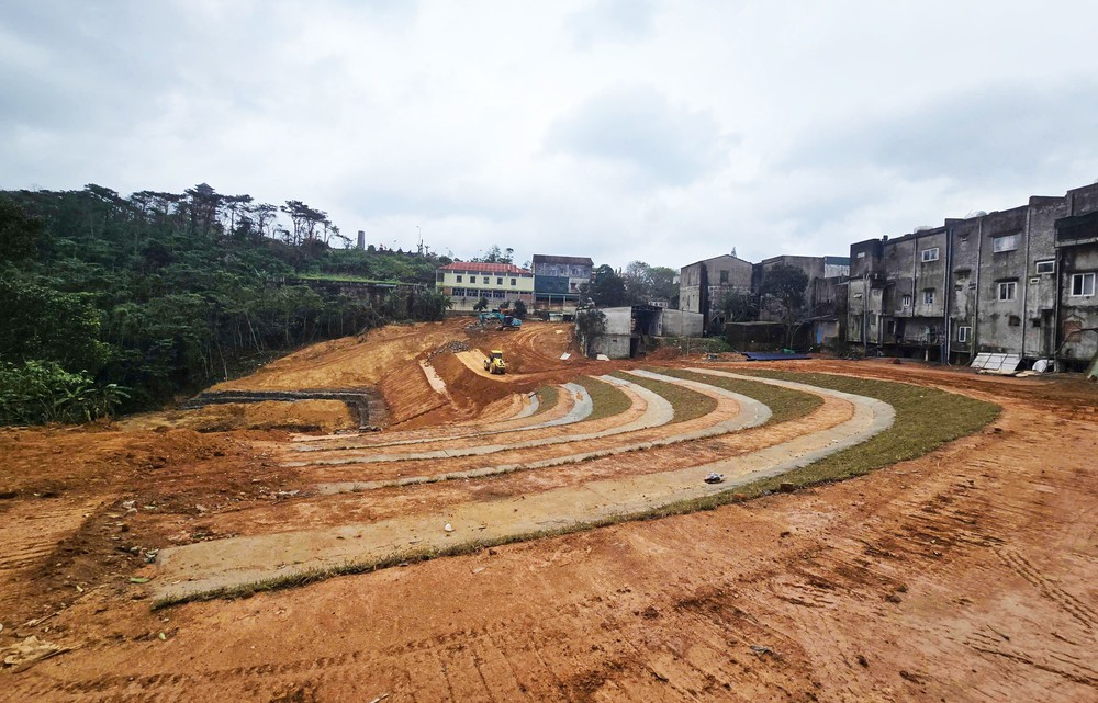 Chiến dịch Quang Trung: Dựng lại mái ấm cho người dân vùng sạt lở Quảng Trị - Ảnh 5.