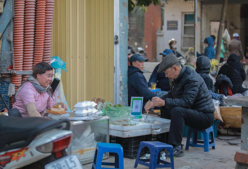 Hà Nội triển khai kế hoạch xử lý dứt điểm "chợ cóc", điểm kinh doanh tự phát trong năm 2026 - Ảnh 6.