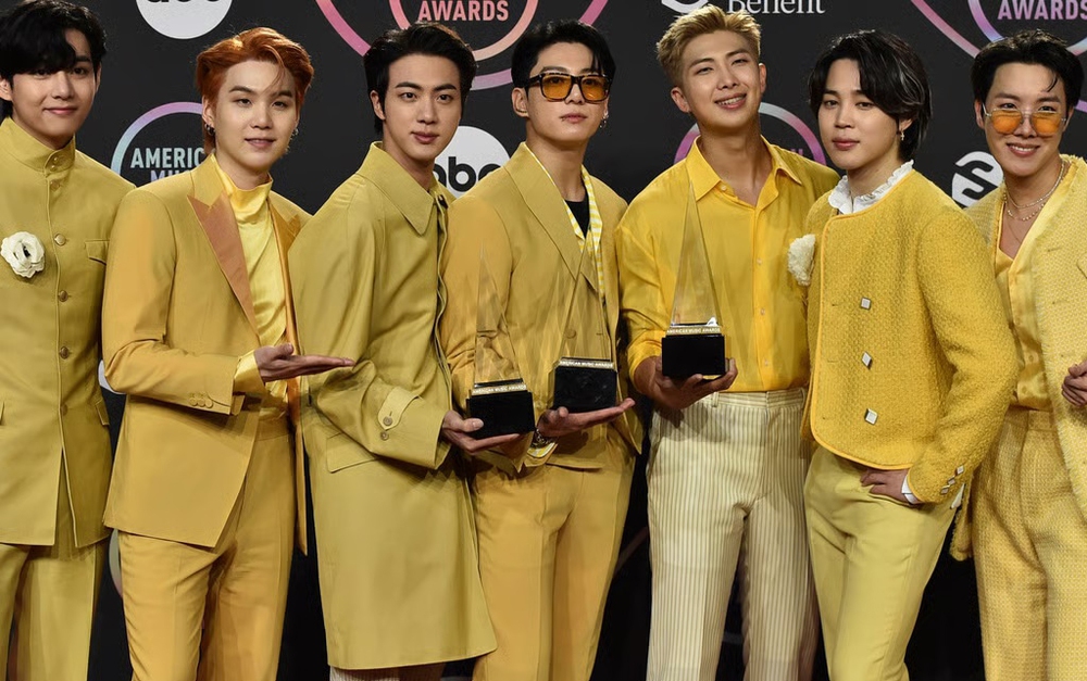BTS tái xuất: Chiến lược chinh phục Grammy và những bàn tán về hợp tác - Ảnh 2.