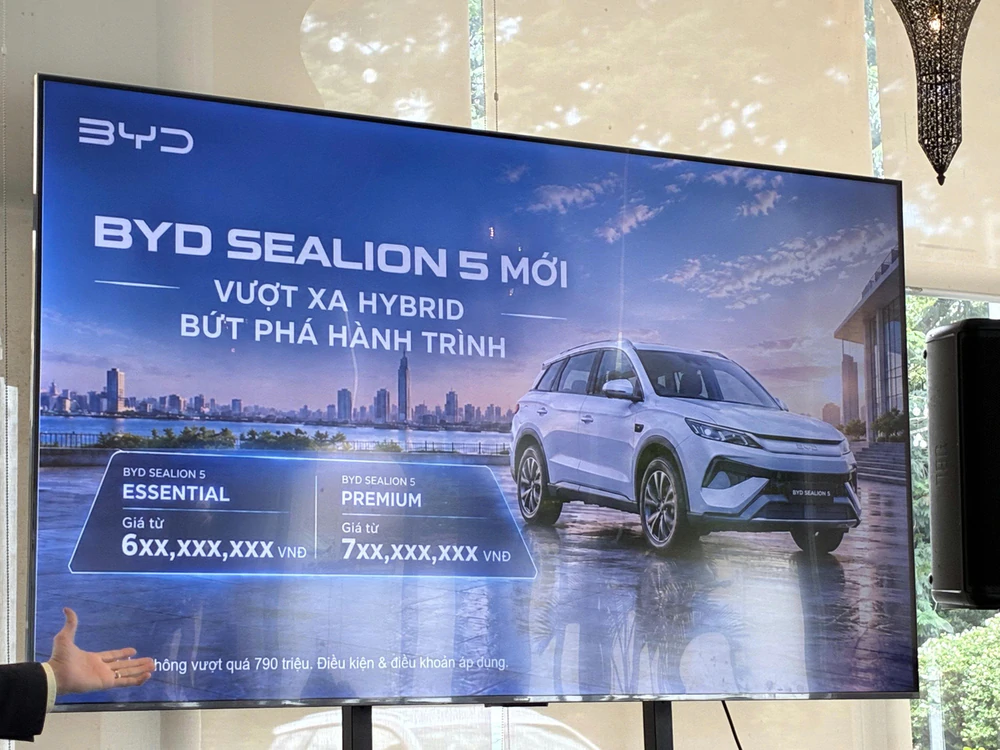 Sealion 5: C-SUV giá "tầm B", con át để BYD Việt Nam cán mục tiêu 10.000 xe - Ảnh 3. Sealion 5: C-SUV giá "tầm B", con át để BYD Việt Nam cán mục tiêu 10.000 xe - Ảnh 3.
