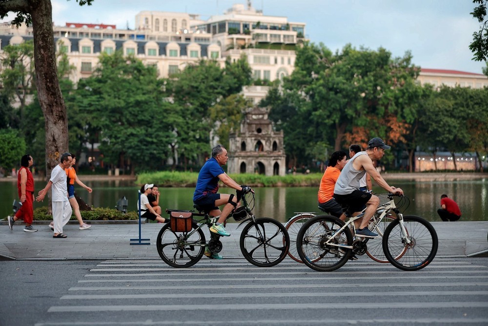 Sống vui, sống khỏe, phát huy vai trò “cây cao bóng cả” - Ảnh 6.