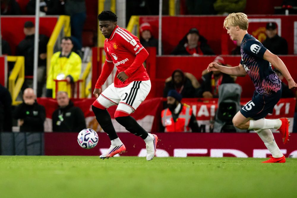 TRỰC TIẾP bóng đá MU vs Tottenham: Baleba vào sân (H2, 0-0) - Ảnh 2.