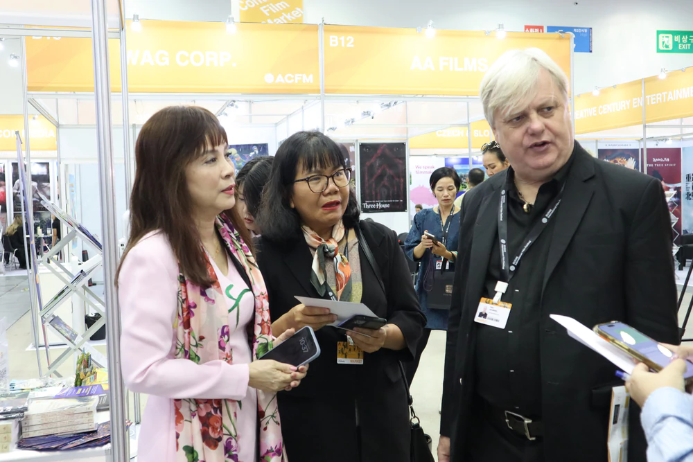 VFDA khai trương Gian hàng Điện ảnh Việt Nam tại BIFF 2026: Kết nối nguồn lực điện ảnh quốc tế - Ảnh 7.