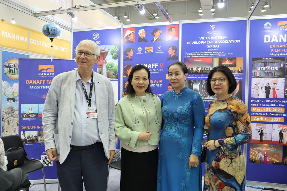 VFDA khai trương Gian hàng Điện ảnh Việt Nam tại BIFF 2026: Kết nối nguồn lực điện ảnh quốc tế - Ảnh 5.