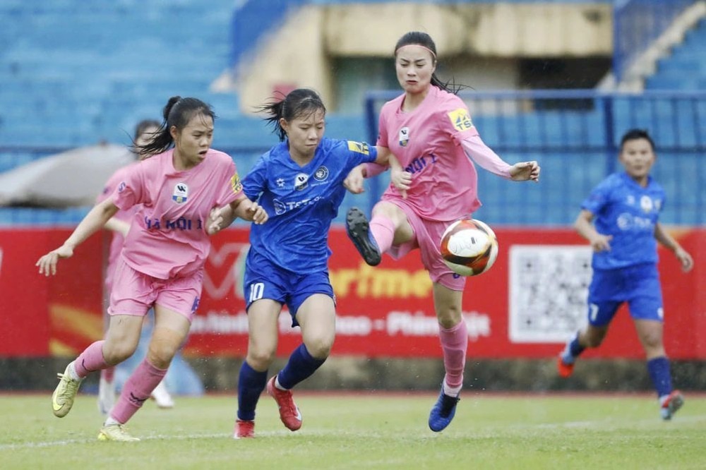 Lịch thi đấu bóng đá hôm nay 12/10: Trực tiếp bóng đá nữ Thái Nguyên vs Hà Nội - Ảnh 1. Lịch thi đấu bóng đá hôm nay