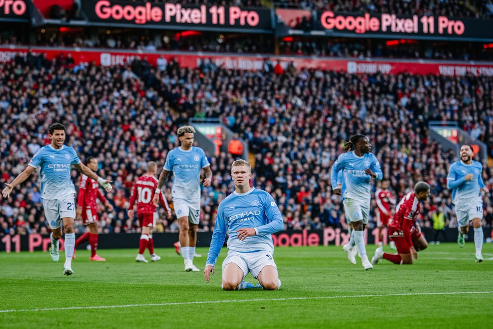 Haaland ăn mừng bàn thắng mở tỷ số vào lưới Liverpool. Ảnh: CLB Man City