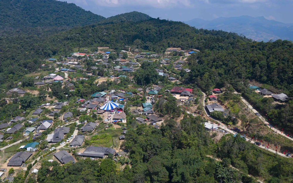 Khám phá vùng cao Pu Nhi qua sắc vàng ruộng bậc thang và sắc màu văn hóa Mông - Ảnh 10.