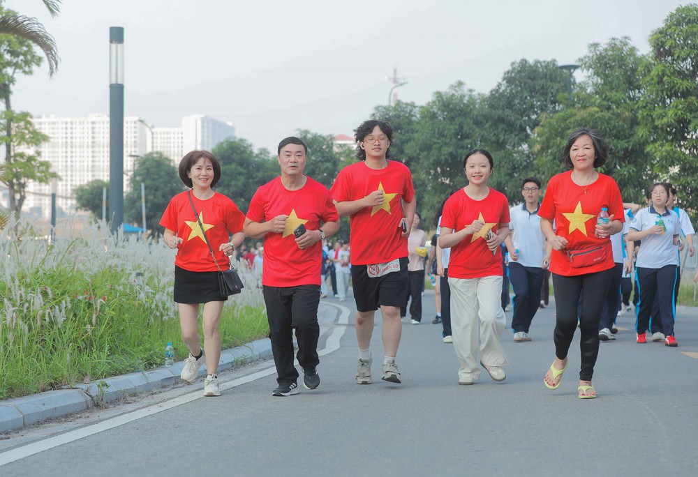 Lan tỏa tinh thần nhân ái từ giải chạy UpRace 2026 - Ảnh 13. Lan tỏa tinh thần nhân ái từ giải chạy UpRace 2026 - Ảnh 13.
