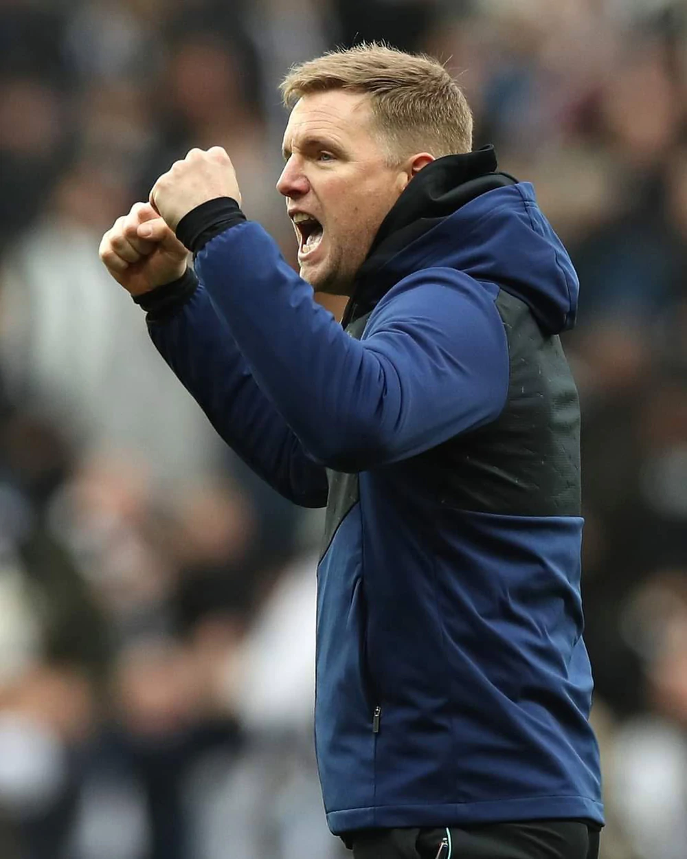 Eddie Howe sẵn sàng trở lại dẫn dắt MU. Ảnh: FBNV Eddie Howe sẵn sàng trở lại dẫn dắt MU. Ảnh: FBNV