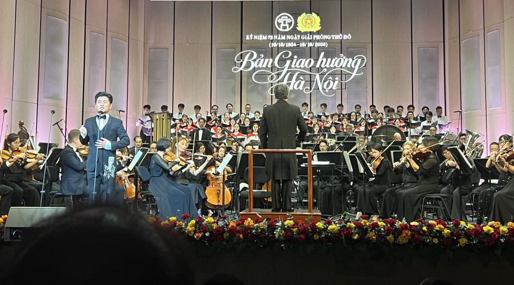 Chương trình hòa nhạc "Bản giao hưởng Hà Nội": Dòng chảy ký ức và sức sống âm nhạc Thủ thô - Ảnh 1. Chương trình hòa nhạc "Bản giao hưởng Hà Nội": Dòng chảy ký ức và sức sống âm nhạc Thủ thô - Ảnh 1.