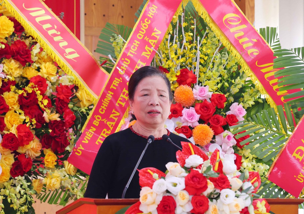 Giới thiệu cuốn sách: Kiên định chủ nghĩa Mác - Lênin, tư tưởng Hồ Chí Minh và con đường đi lên chủ nghĩa xã hội ở nước ta - Ảnh 1. Giới thiệu cuốn sách: Kiên định chủ nghĩa Mác - Lênin, tư tưởng Hồ Chí Minh và con đường đi lên chủ nghĩa xã hội ở nước ta - Ảnh 1.