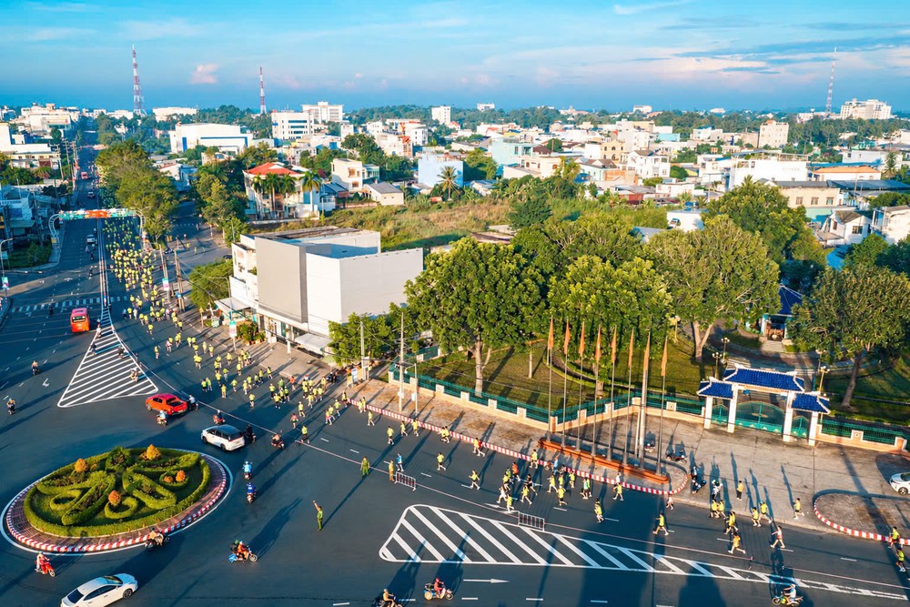 Hàng chục nghìn runner bứt phá thành tích tại VPBank Đất Sen Hồng Music Marathon 2026 - Ảnh 6. Hàng chục nghìn runner bứt phá thành tích tại VPBank Đất Sen Hồng Music Marathon 2026 - Ảnh 6.