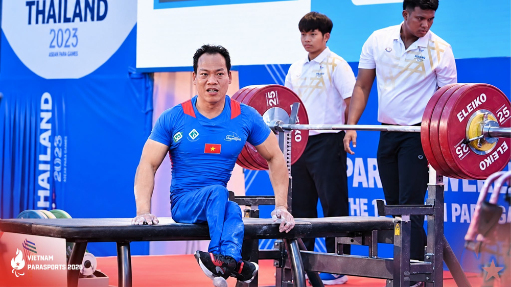 Chân dung người cầm cờ Đoàn thể thao người khuyết tật Việt Nam tại Asian Para Games 2026 - Ảnh 1. Chân dung người cầm cờ Đoàn thể thao người khuyết tật Việt Nam tại Asian Para Games 2026 - Ảnh 1.