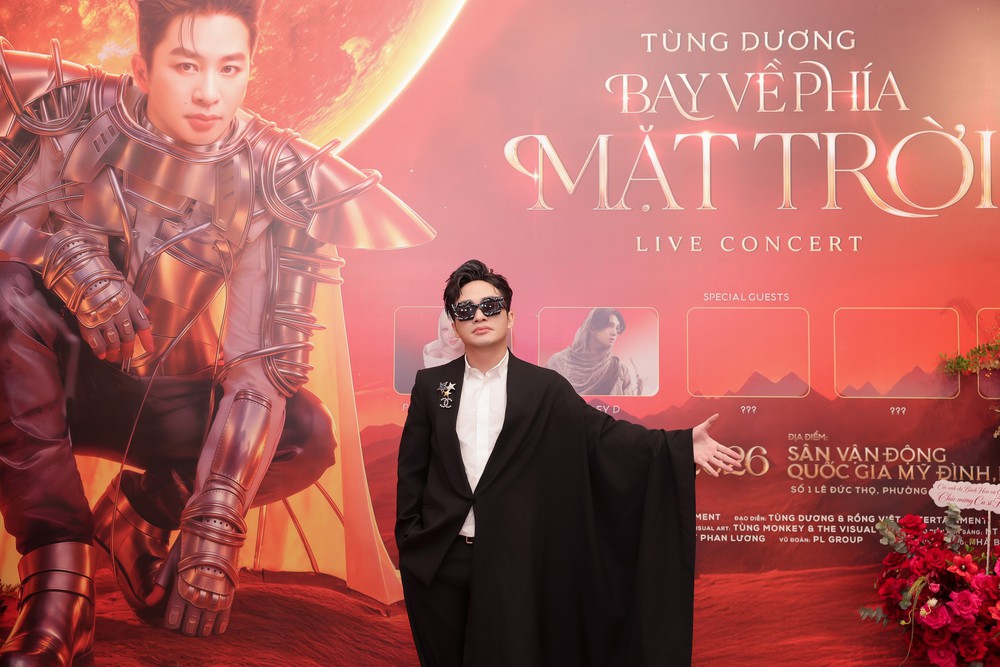 Live-Concert “Bay về phía mặt trời” của ca sĩ Tùng Dương: Khi những thế hệ nghệ sĩ cùng kể câu chuyện âm nhạc Việt - Ảnh 1.