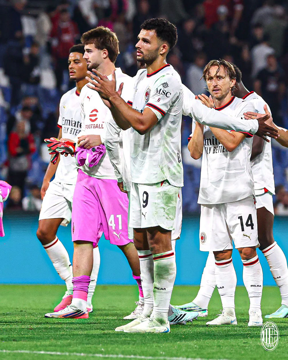 Lịch Thi Đấu Bóng Đá Hôm Nay 15/10: Trực Tiếp Salburg Vs Milan, Celta Vigo Vs Juventus - Ảnh 1. Lịch Thi Đấu Bóng Đá Hôm Nay 15/10: Trực Tiếp Salburg Vs Milan, Celta Vigo Vs Juventus - Ảnh 1.