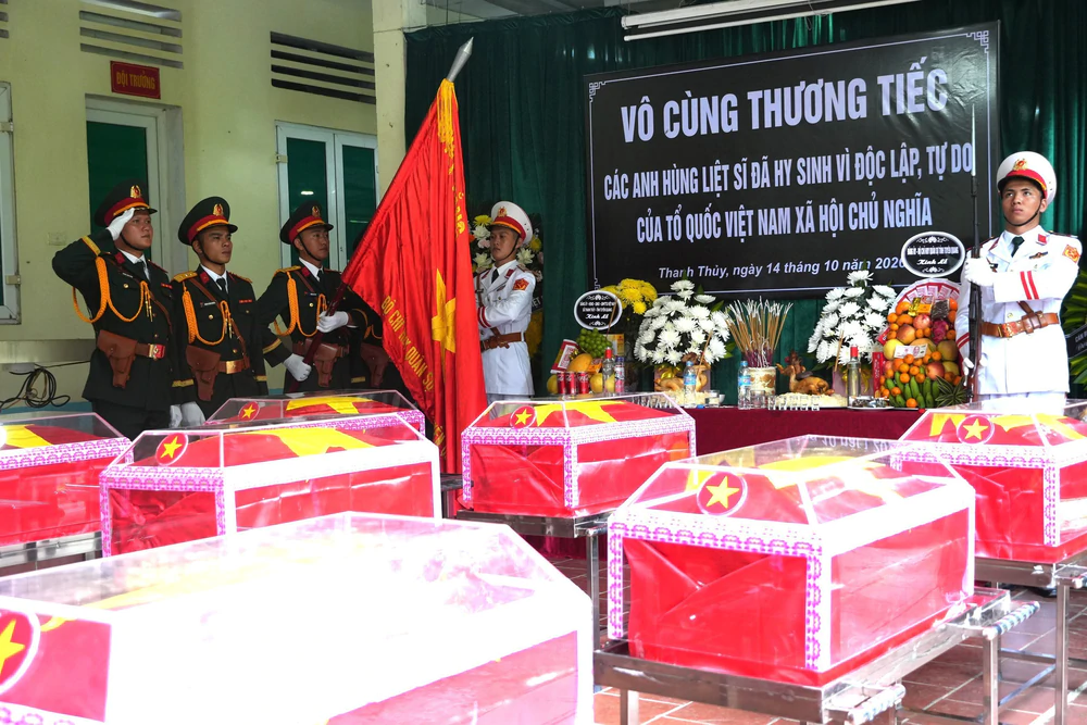 Tuyên Quang: Đưa 93 hài cốt liệt sĩ về Nghĩa trang Liệt sĩ Quốc gia Vị Xuyên - Ảnh 1. Tuyên Quang: Đưa 93 hài cốt liệt sĩ về Nghĩa trang Liệt sĩ Quốc gia Vị Xuyên - Ảnh 1.