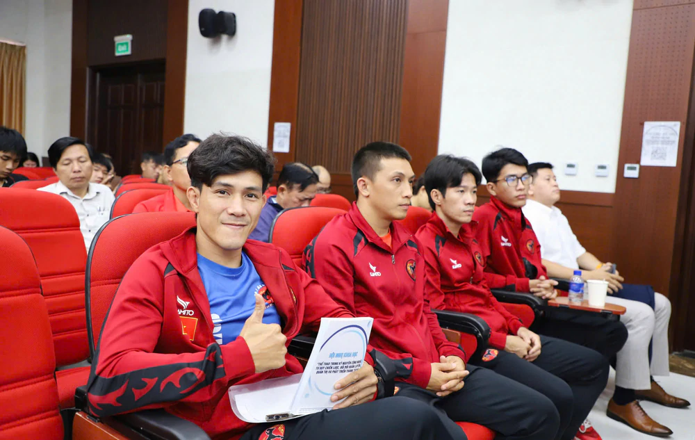 Nghị quyết số 57-NQ/TW: Chuyển đổi số mở hướng mới cho y học thể thao TP.HCM - Ảnh 2. Nghị quyết số 57-NQ/TW: Chuyển đổi số mở hướng mới cho y học thể thao TP.HCM - Ảnh 2.
