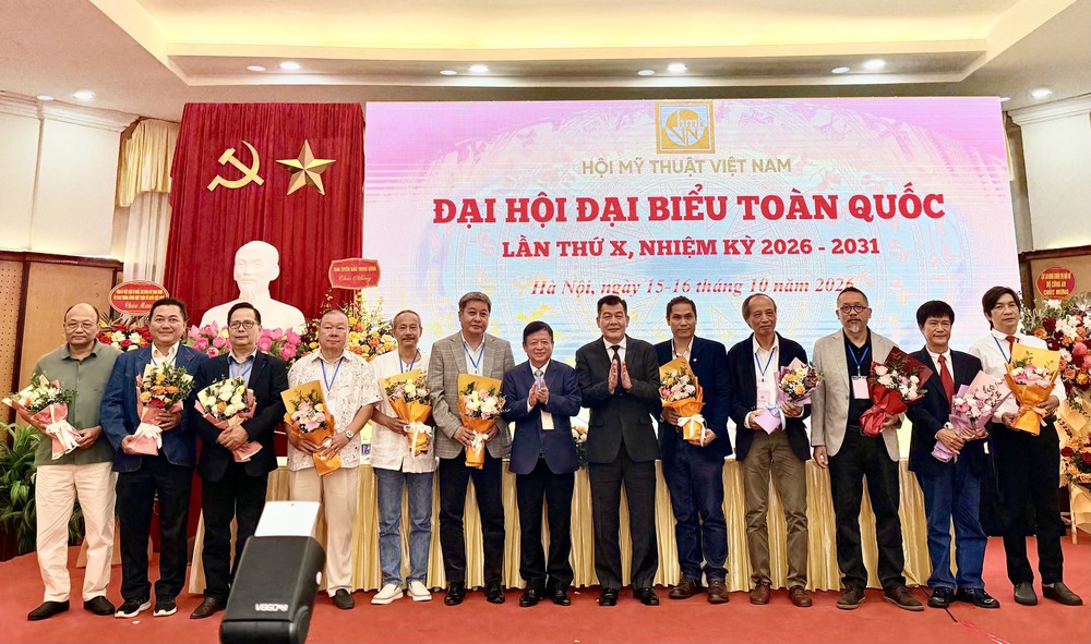 Họa sỹ Đào Quốc Huy được bầu làm Chủ tịch Hội Mỹ thuật Việt Nam khóa X - Ảnh 2. Họa sỹ Đào Quốc Huy được bầu làm Chủ tịch Hội Mỹ thuật Việt Nam khóa X - Ảnh 2.