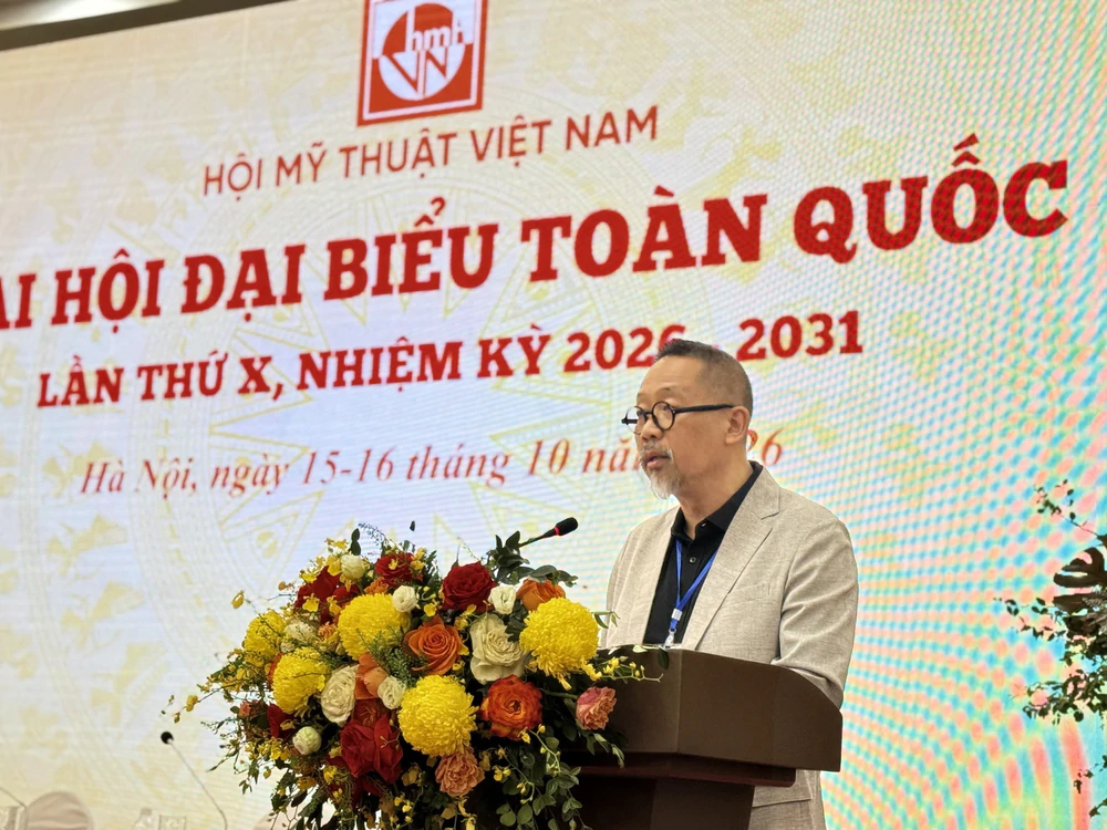 Họa sỹ Đào Quốc Huy được bầu làm Chủ tịch Hội Mỹ thuật Việt Nam khóa X - Ảnh 1. Họa sỹ Đào Quốc Huy được bầu làm Chủ tịch Hội Mỹ thuật Việt Nam khóa X - Ảnh 1.