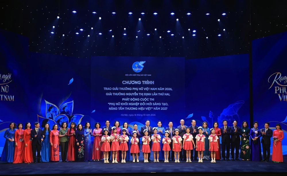 Lễ trao Giải thưởng Phụ nữ Việt Nam năm 2026 - Ảnh 7. Lễ trao Giải thưởng Phụ nữ Việt Nam năm 2026 - Ảnh 7.
