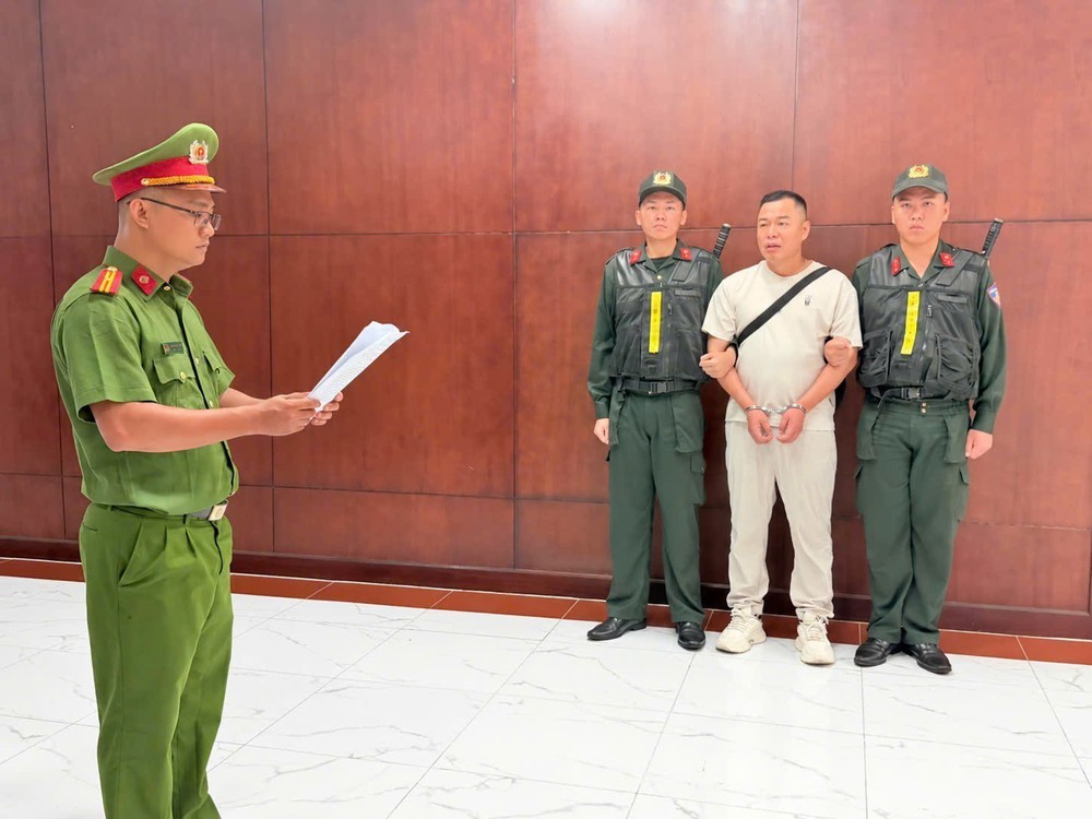 Khởi tố đối tượng Sun Yupeng (Tôn Bằng) về hành vi xâm phạm nhãn hiệu “Hằng Du Mục” - Ảnh 1. Khởi tố đối tượng Sun Yupeng (Tôn Bằng) về hành vi xâm phạm nhãn hiệu “Hằng Du Mục” - Ảnh 1.