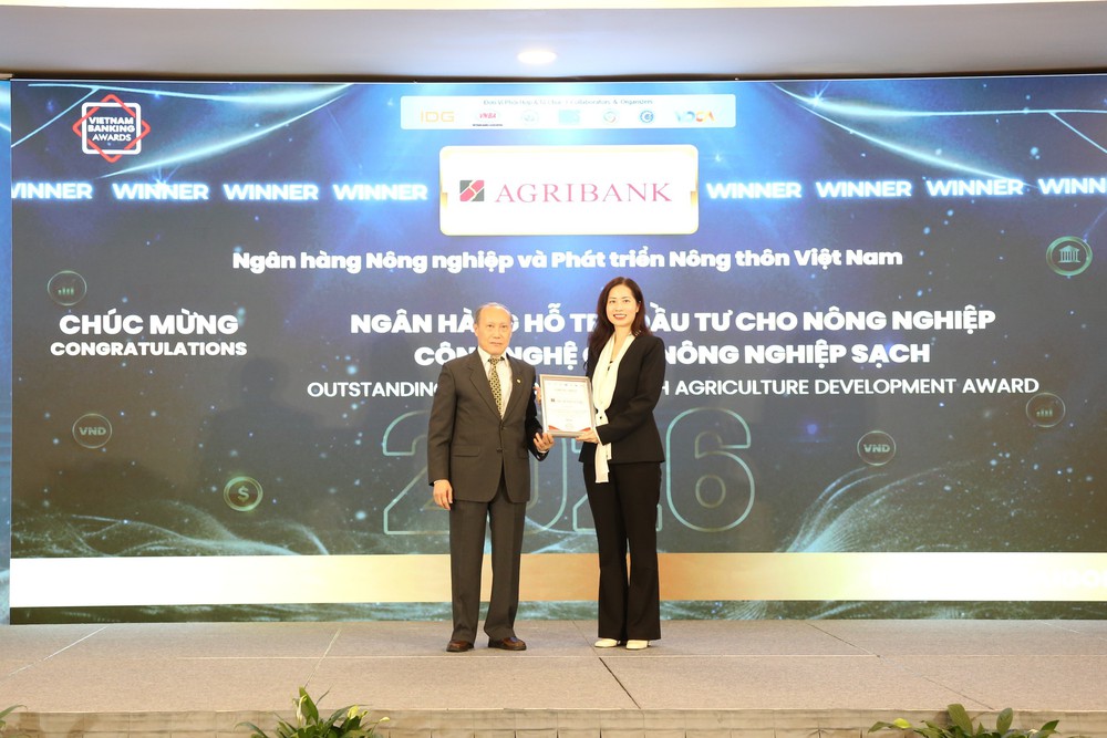Agribank được vinh danh 3 giải thưởng Ngân hàng Việt Nam tiêu biểu 2026 - Ảnh 2. Agribank được vinh danh 3 giải thưởng Ngân hàng Việt Nam tiêu biểu 2026 - Ảnh 2.