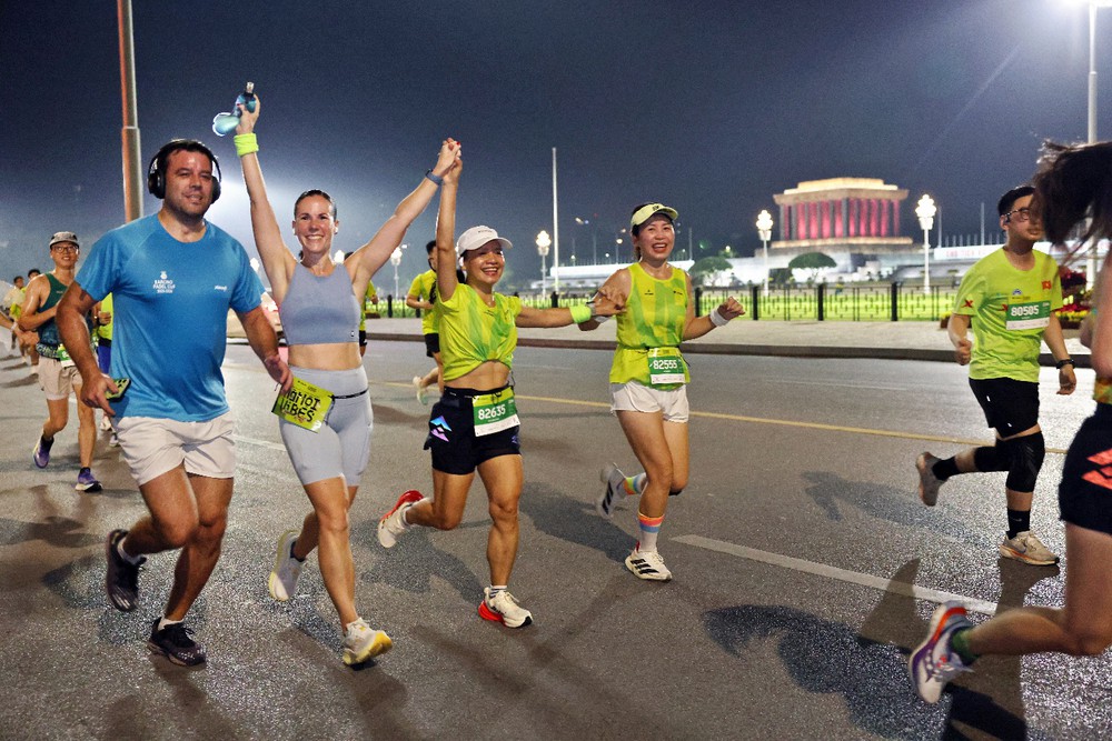 VPBank Hanoi International Marathon 2026 - Khi thể thao trở thành nhịp cầu kết nối cộng đồng - Ảnh 4. VPBank Hanoi International Marathon 2026 - Khi thể thao trở thành nhịp cầu kết nối cộng đồng - Ảnh 4.