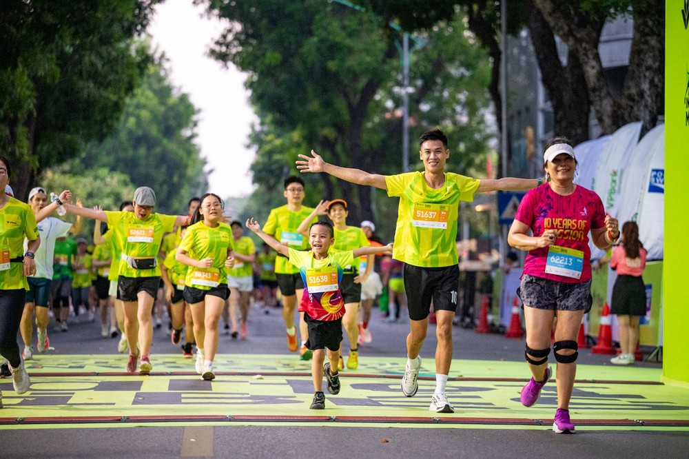 VPBank Hanoi International Marathon 2026 - Khi thể thao trở thành nhịp cầu kết nối cộng đồng - Ảnh 6. VPBank Hanoi International Marathon 2026 - Khi thể thao trở thành nhịp cầu kết nối cộng đồng - Ảnh 6.
