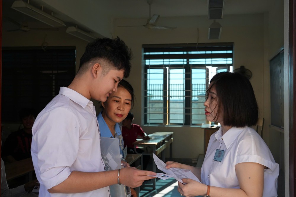 Tuyển sinh lớp 10 năm học 2027-2028: Duy trì nền nếp học tập trong khi chờ phương án thi - Ảnh 1.