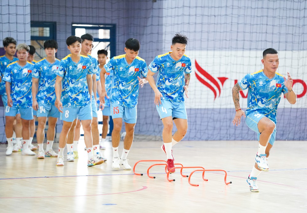 Tuyển futsal Việt Nam làm mới lực lượng, chuẩn bị tranh tài tại AIMAG 2026 - Ảnh 2. Tuyển futsal Việt Nam làm mới lực lượng, chuẩn bị tranh tài tại AIMAG 2026 - Ảnh 2.