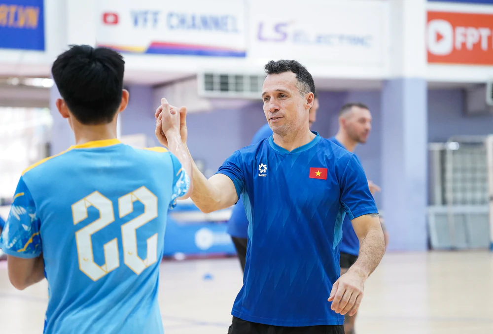 Tuyển futsal Việt Nam làm mới lực lượng, chuẩn bị tranh tài tại AIMAG 2026 - Ảnh 1. Tuyển futsal Việt Nam làm mới lực lượng, chuẩn bị tranh tài tại AIMAG 2026 - Ảnh 1.