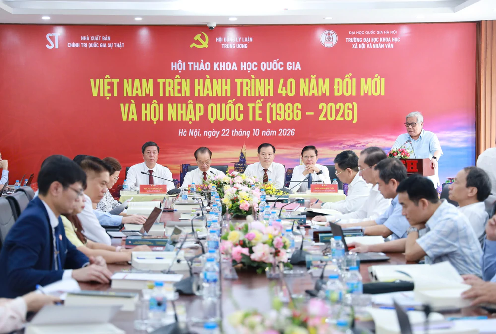 Phát huy nguồn lực văn hóa trong kỷ nguyên số từ nền tảng 40 năm đổi mới - Ảnh 3. Phát huy nguồn lực văn hóa trong kỷ nguyên số từ nền tảng 40 năm đổi mới - Ảnh 3.