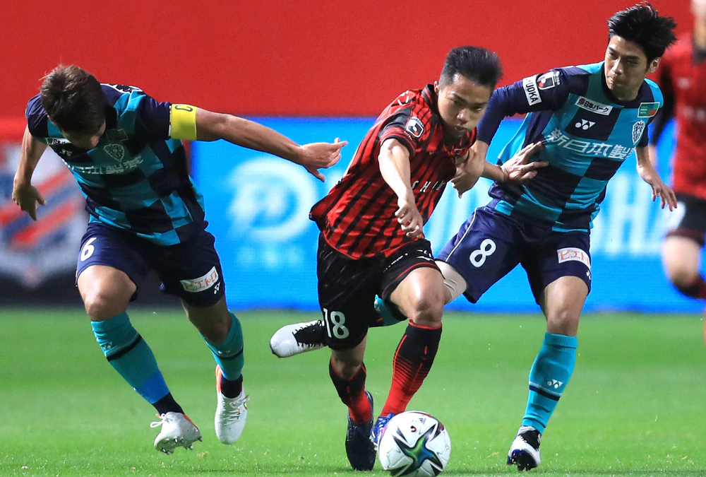 AFC tôn vinh ‘Messi Thái’ trước Asian Cup 2027 - Ảnh 2.