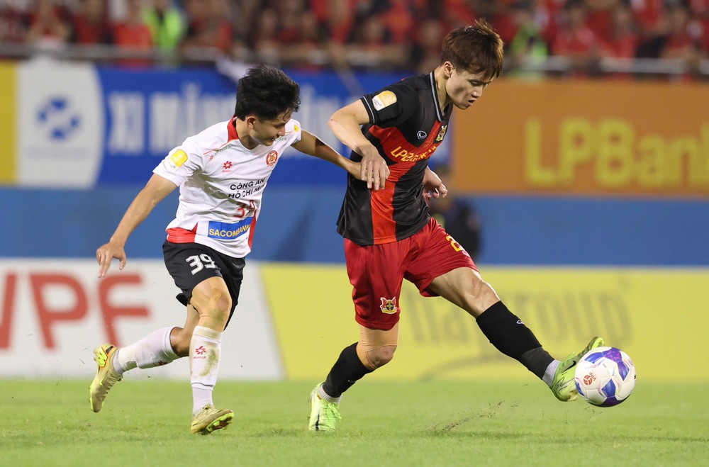 V-League chật chội những cuộc đua - Ảnh 1.