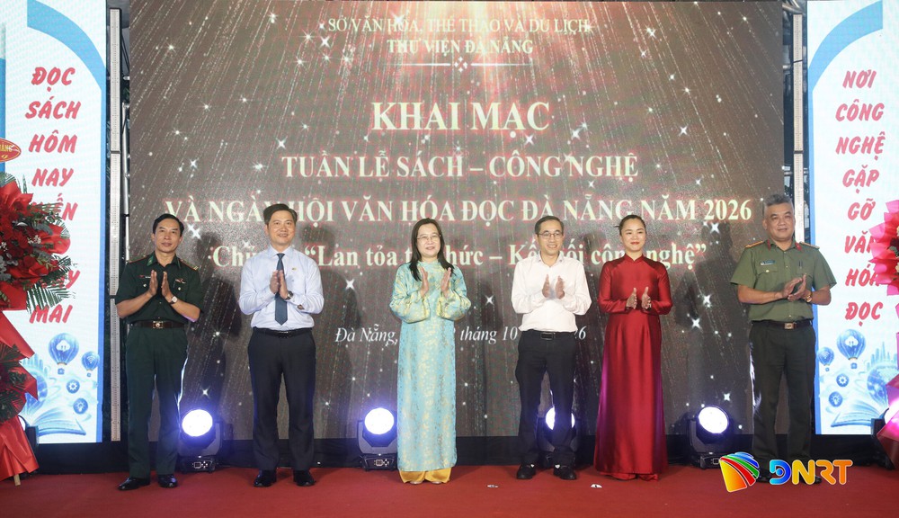 Trải nghiệm công nghệ, lan tỏa văn hóa đọc - Ảnh 1. Trải nghiệm công nghệ, lan tỏa văn hóa đọc - Ảnh 1.