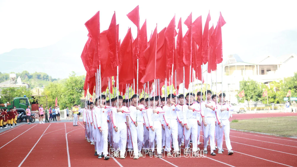 Lai Châu tổng duyệt lần một Chương trình Khai mạc Đại hội Thể dục thể thao tỉnh lần thứ VI, năm 2026 - Ảnh 2. Lai Châu tổng duyệt lần một Chương trình Khai mạc Đại hội Thể dục thể thao tỉnh lần thứ VI, năm 2026 - Ảnh 2.