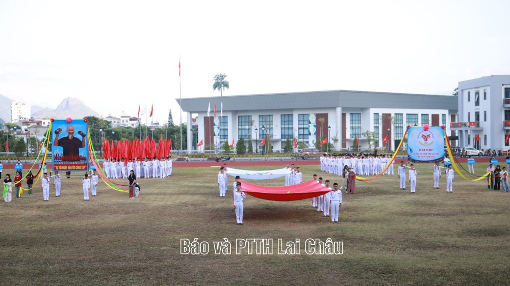Lai Châu tổng duyệt lần một Chương trình Khai mạc Đại hội Thể dục thể thao tỉnh lần thứ VI, năm 2026 - Ảnh 3. Lai Châu tổng duyệt lần một Chương trình Khai mạc Đại hội Thể dục thể thao tỉnh lần thứ VI, năm 2026 - Ảnh 3.