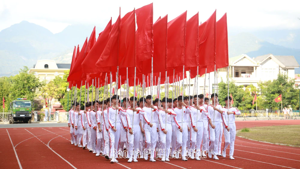 Tổng duyệt lần 2 chương trình Khai mạc Đại hội Thể dục thể thao tỉnh Lai Châu lần thứ VI, năm 2026 - Ảnh 3. Tổng duyệt lần 2 chương trình Khai mạc Đại hội Thể dục thể thao tỉnh Lai Châu lần thứ VI, năm 2026 - Ảnh 3.