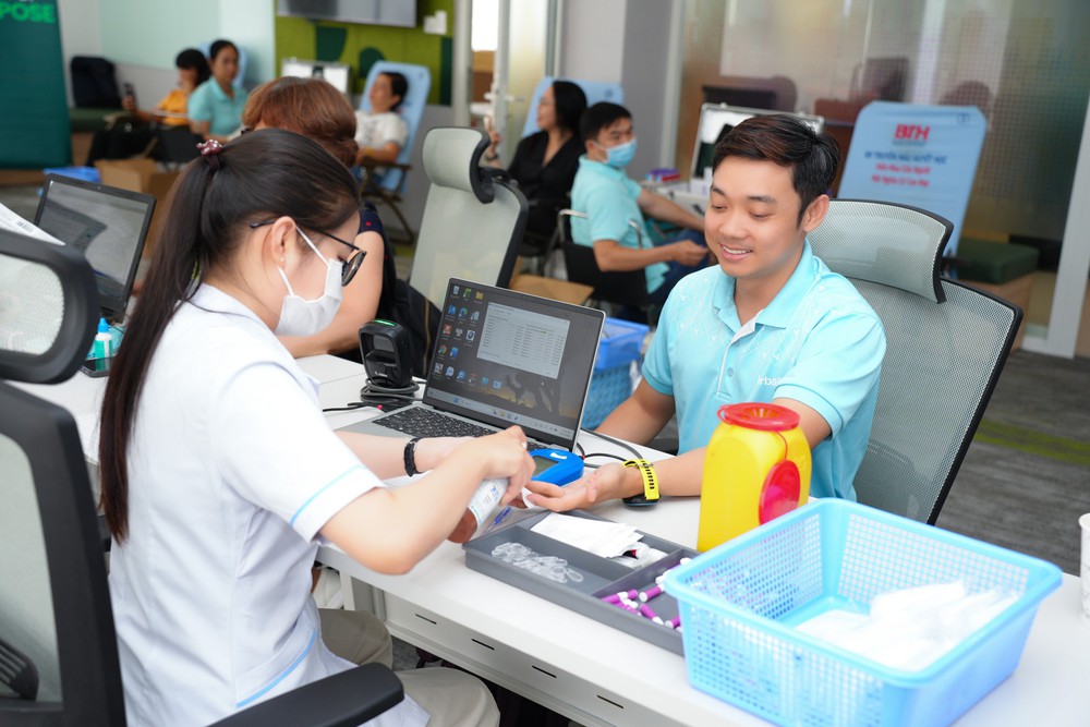 Herbalife Việt Nam tiếp nhận 183 đơn vị máu trong Ngày Hiến Máu Tình Nguyện 2026 - Ảnh 1.