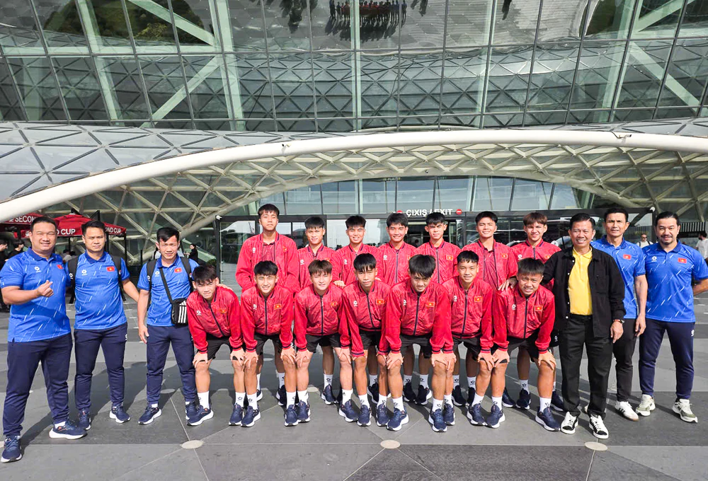 U15 Việt Nam sẵn sàng tranh tài tại World Cup đặc biệt của FIFA - Ảnh 1. U15 Việt Nam sẵn sàng tranh tài tại World Cup đặc biệt của FIFA - Ảnh 1.